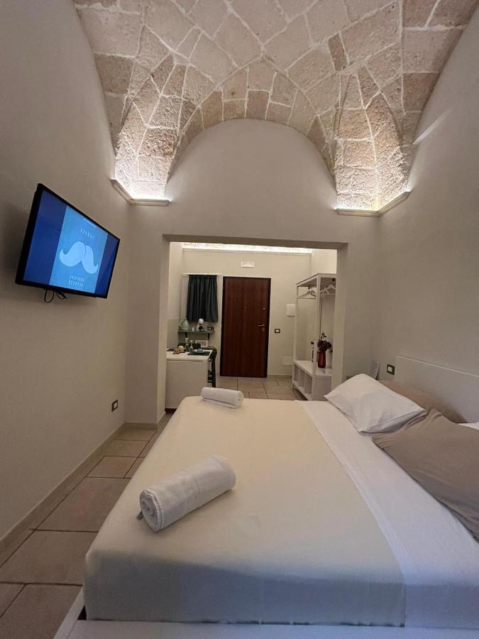 18 Mq Hotel Pulsano Buitenkant foto